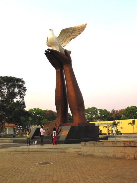 Luena, Monumento do Paz