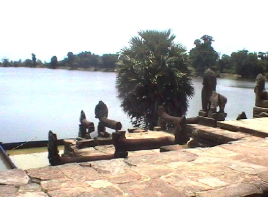 Sras Srang