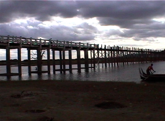 U Bein Brücke