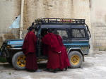 Gandeling Sumtseling Gompa2