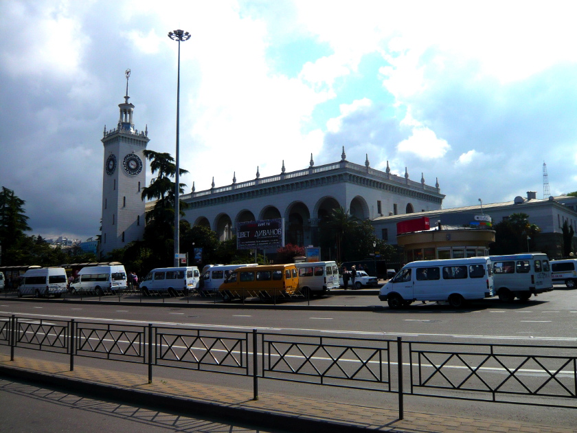 Sochi, Bahnhof